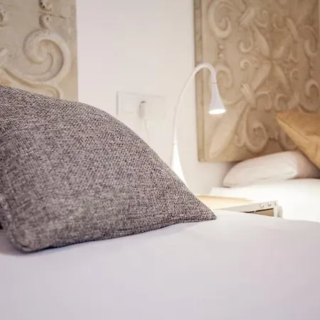 Bolseria Ciutat Vella Apartment *